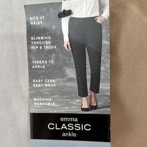 LIZ CLAIBORNE CAREER Emma Classic Ankle Slim Leg Beige Women's Pants